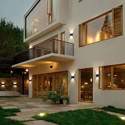 Aplique Solar de Pared Exterior (Luz Arriba y Abajo)